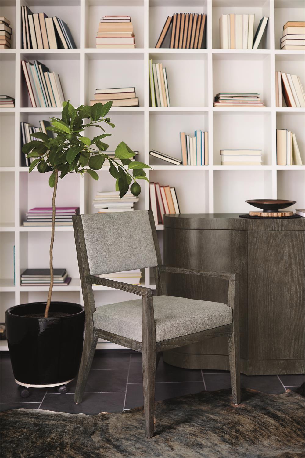 Linea Arm Chair