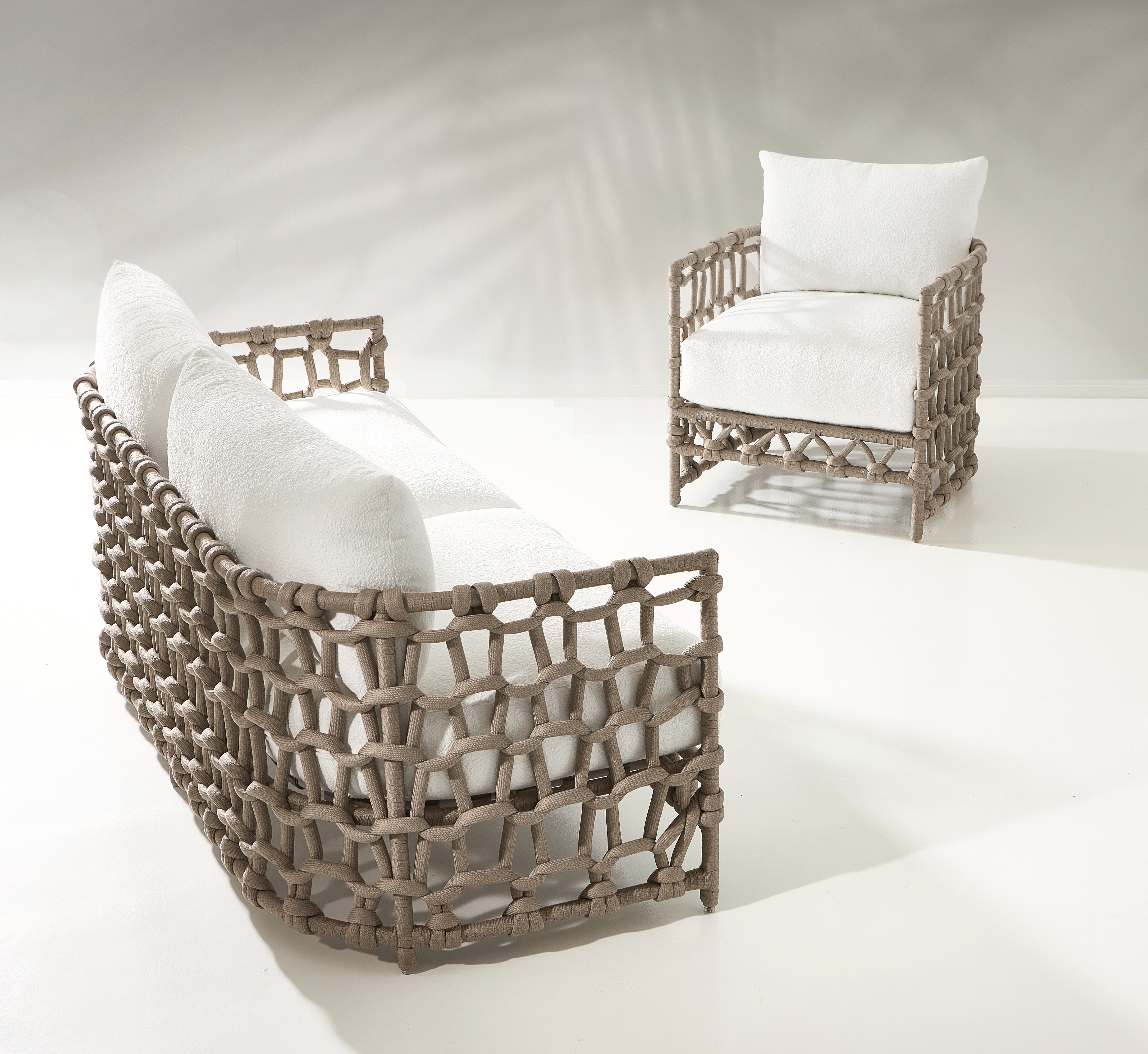 Nodi Outdoor Sofa